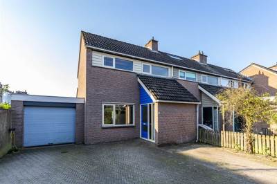 Woning Taniaburg 18 Leeuwarden