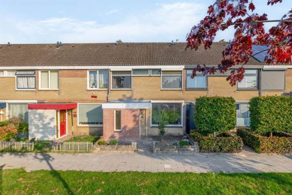 Woning Willem-Alexanderlaan 31 Zevenbergen
