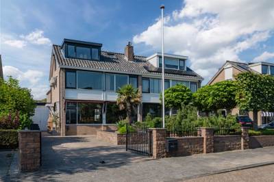 Woning Karel Doormanstraat 12 Rijnsburg