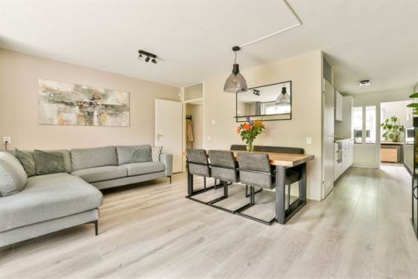 Woning Dalsteindreef 270 Amsterdam