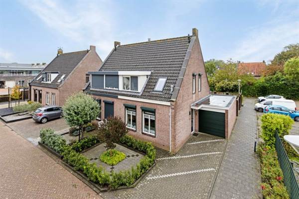 Woning Reinolduslaan 8 Nieuw-Vossemeer