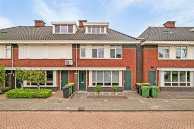 Woning Dokter De Vliegerstraat 6 Heinenoord