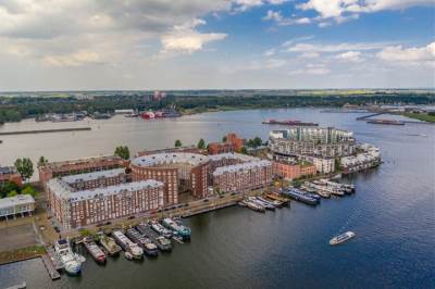 Woning Barcelonaplein 44 Amsterdam