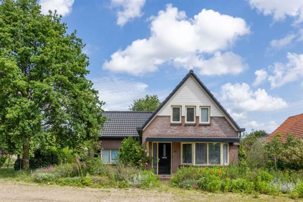 Woning Notaris Stephanus Roesstraat 34 Winssen