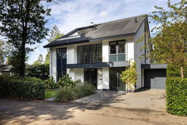 Woning De Larix 36 Bussum