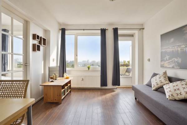 Woning Van Nijenrodeweg 788 Amsterdam