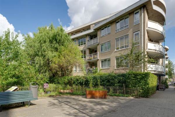 Woning Jacob Burggraafstraat 58 Amsterdam