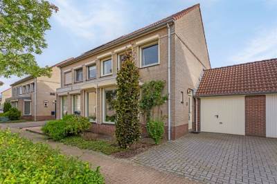 Woning Van Bronckhorststraat 8 Horst