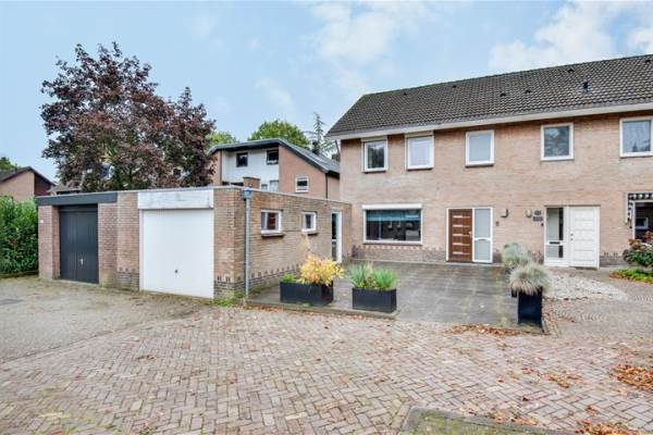 Woning Peelland 45 Kaatsheuvel
