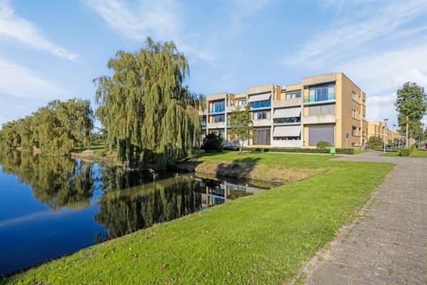 Woning Oostmeerlaan 74 Berkel en Rodenrijs