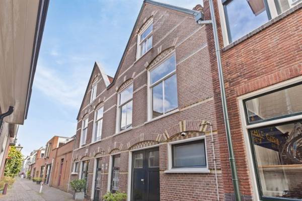 Woning Nieuwebrugsteeg 14 Leiden