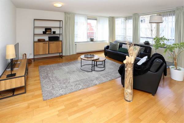 Woning Seinpoststraat 104 Den Haag