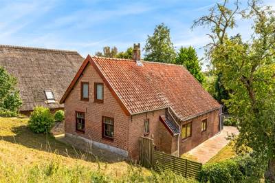 Woning Zuiderlingedijk 137 Spijk (Gem. West Betuwe)