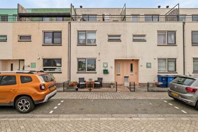 Woning Paarlemoervijver 12 Almere