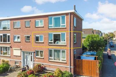 Woning Mr. Troelstrastraat 71 Ridderkerk
