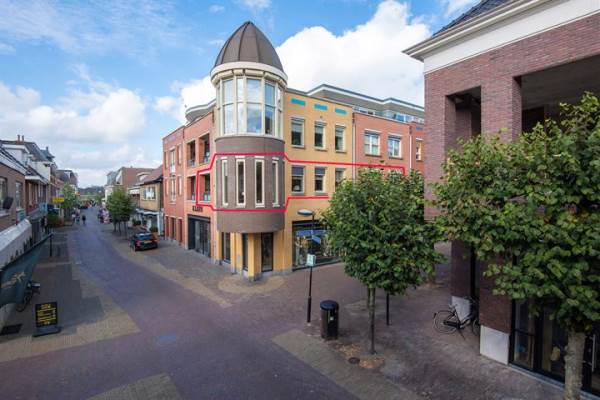 Woning Kerkplein 24 Putten