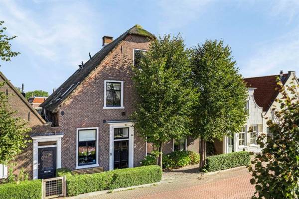 Woning Graaf Florisweg 4 Nieuwerbrug aan den Rijn