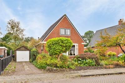 Woning Oosterburen 18 Warten