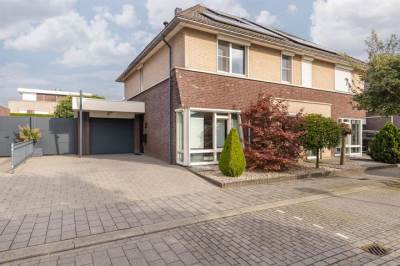 Woning Tiberius 13 Born