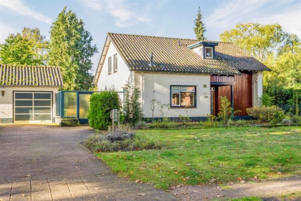 Woning Veldmaterstraat 200 Haaksbergen