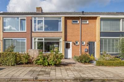 Woning Pijnboomstraat 22 Dorst