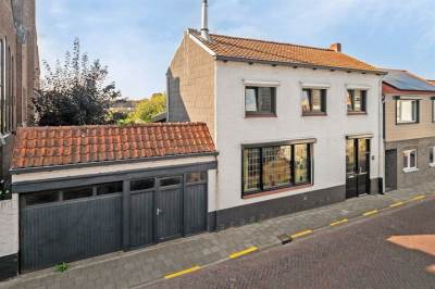 Woning Kerkdreef 23 Axel