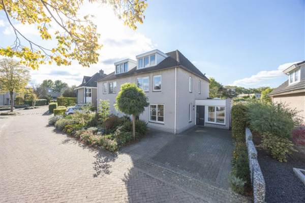 Woning Johan van Oldenbarneveltlaan 121 Etten-Leur