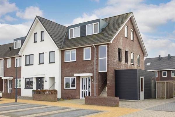 Woning De Houtwal 23 Lemelerveld