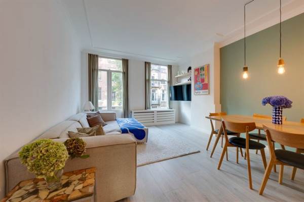 Woning Brederodestraat 76- 1 Amsterdam