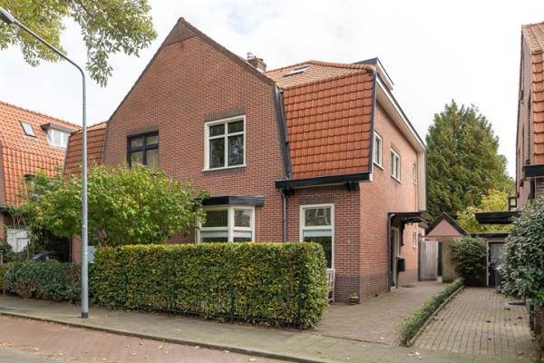 Woning Eikbosserweg 33 Hilversum