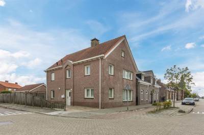 Woning Langeweg 18 Kruisland