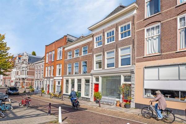 Woning Nieuwe Rijn 92 Leiden