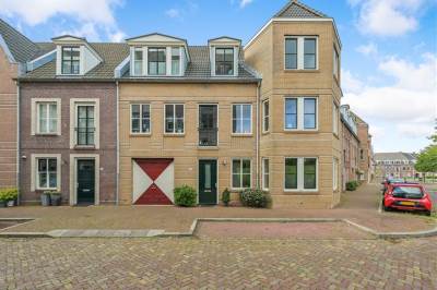 Woning Schrijverskwartier 63 Heemskerk