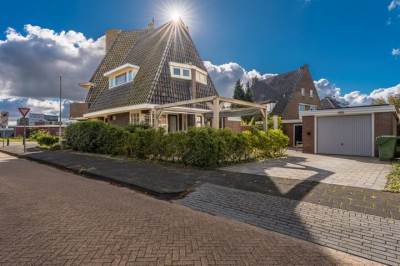 Woning Menno van Coehoornsingel 25 Delfzijl