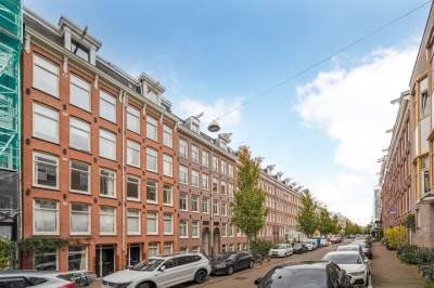 Woning Van Oldenbarneveldtstraat 10- 4 Amsterdam