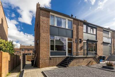 Woning Woeringenstraat 35 Stein