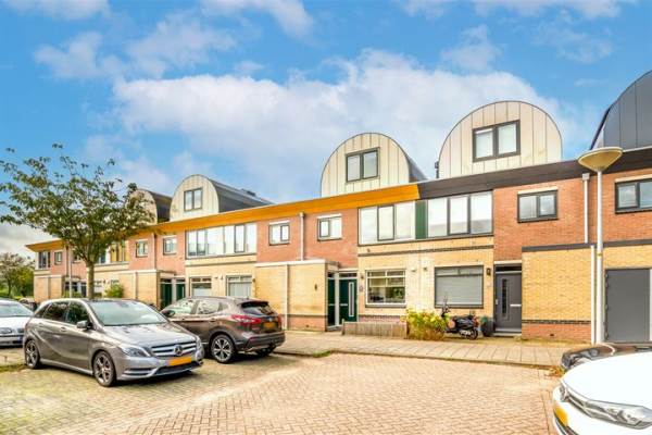 Woning Fregat 64 Velserbroek