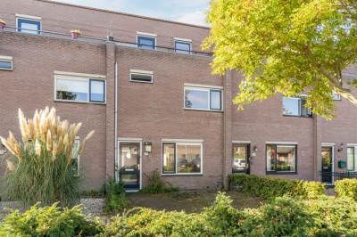 Woning Ds. Hugenholtzstraat 34 Nijkerkerveen