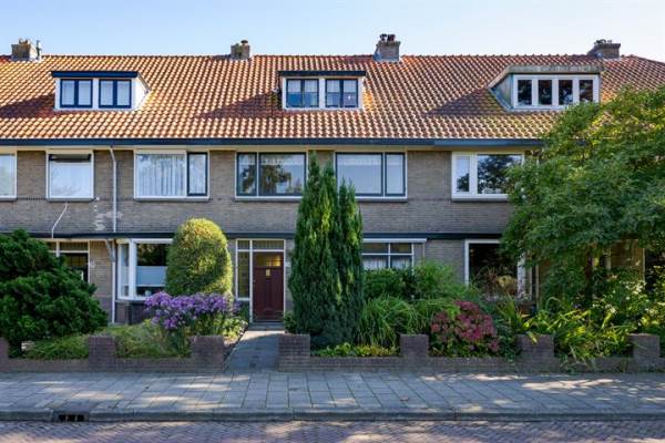 Woning Oranjekade 31 Voorschoten