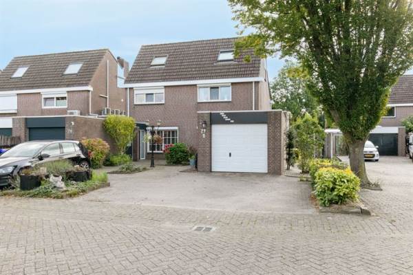 Woning Benraatshoef 29 Raamsdonksveer