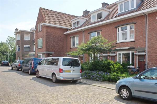 Woning Ernest Staasstraat 39 Den Haag
