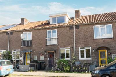 Woning Burgemeester Van Leeuwenlaan 156 Amsterdam