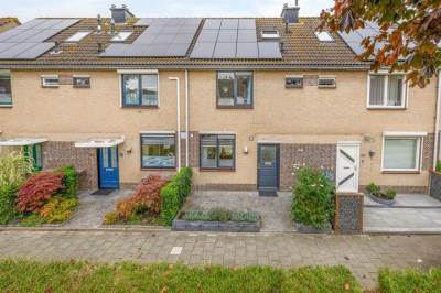 Woning Rijnlaan 49 Spijkenisse