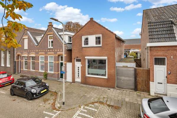 Woning Emmastraat 90 Roosendaal