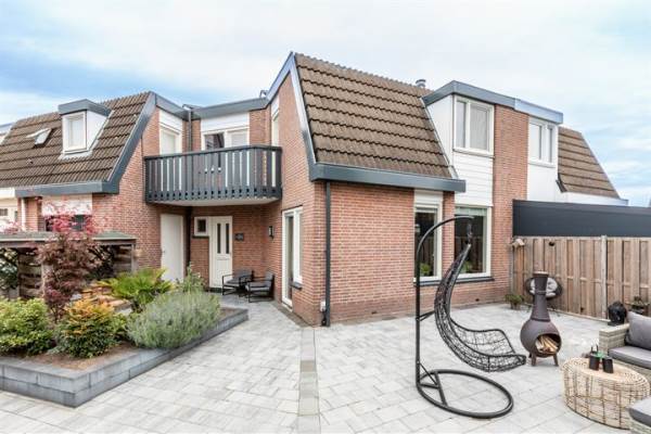 Woning Jol 152 Lelystad