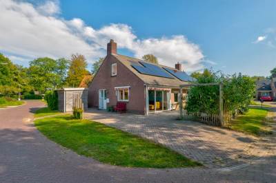 Woning Kruisboomlaan 32 Grolloo