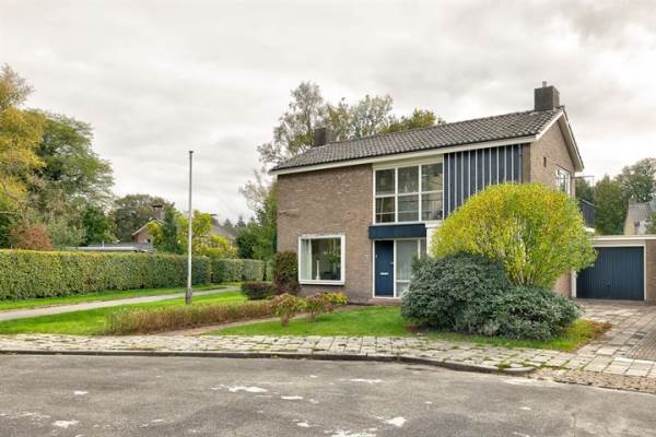 Woning Gouverneur Hofstedelaan 28 Assen
