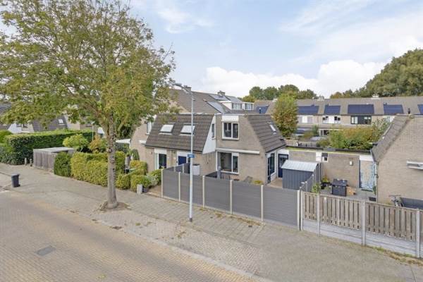 Woning Liesbos 411 Hoofddorp