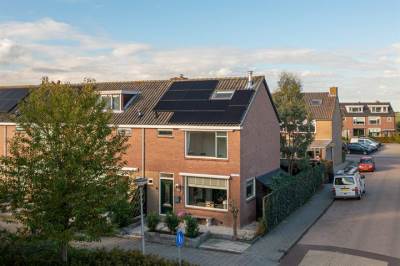 Woning Lijsterstraat 20 Bleskensgraaf ca