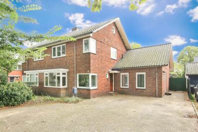 Woning Burgemeester Amersfoordtlaan 38 Badhoevedorp